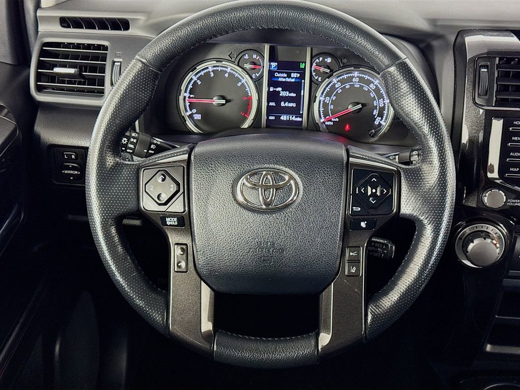 Used 2024 Toyota 4Runner TRD Off-Road Premium AWD/4WD image 35