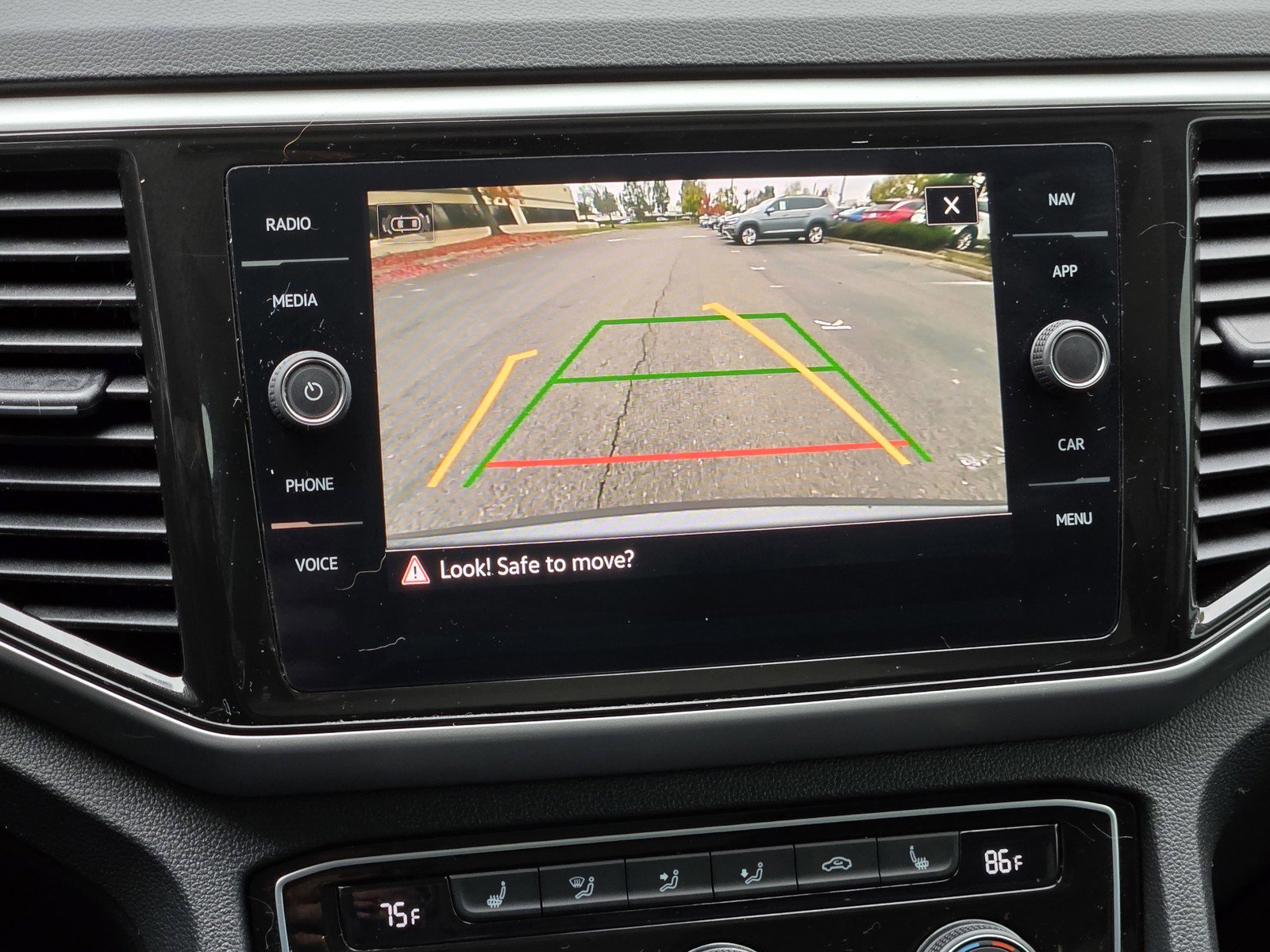 Used 2022 Volkswagen Atlas SEL R-Line image 22