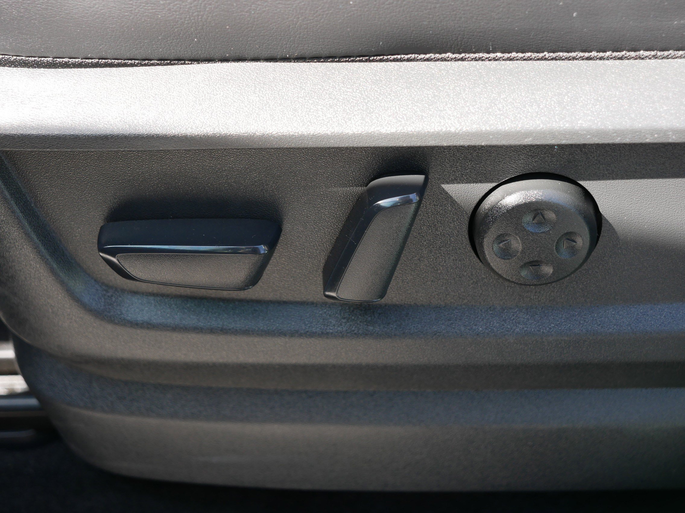 Certified 2025 INFINITI QX80 Luxe image 20