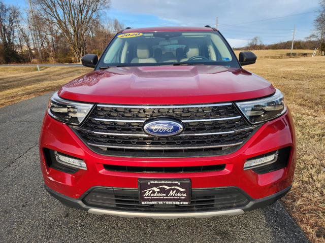 Used 2020 Ford Explorer XLT w/ Equipment Group 202A image 3