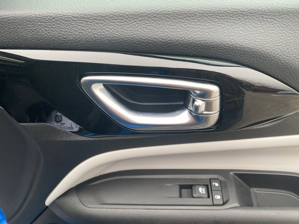 Used 2022 Jeep Compass Limited image 11