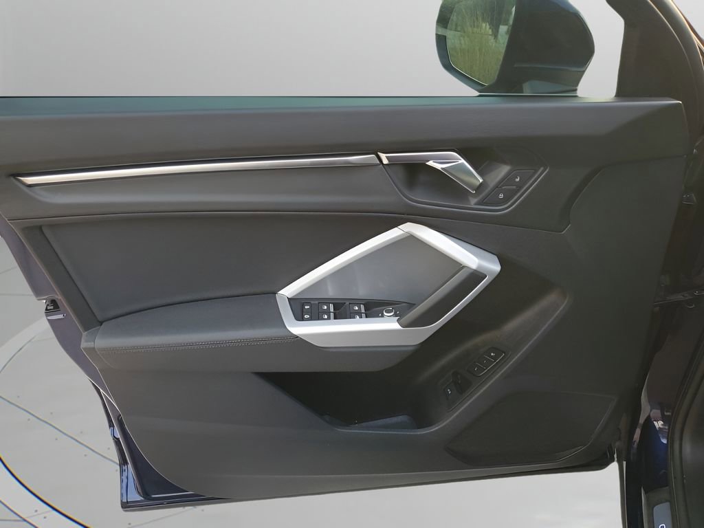 Used 2022 Audi Q3 2.0T Premium image 26