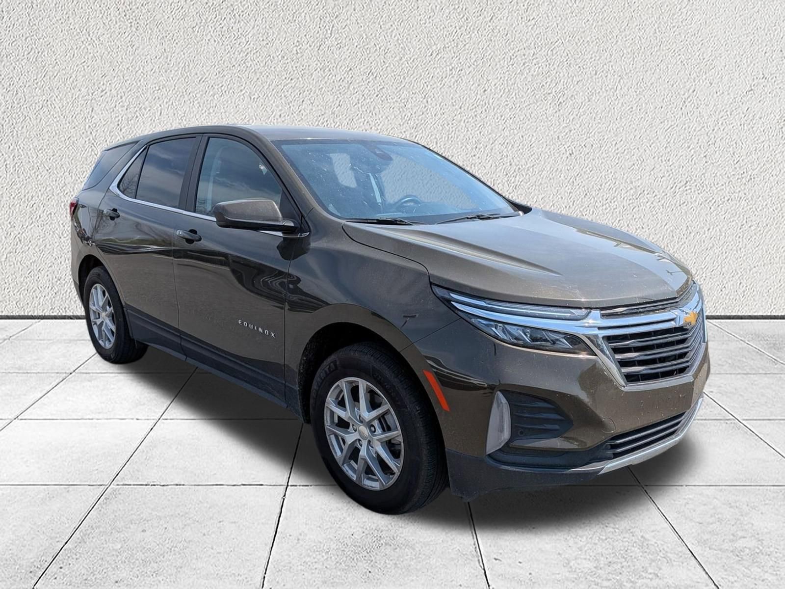 Used 2024 Chevrolet Equinox LT AWD/4WD image 1