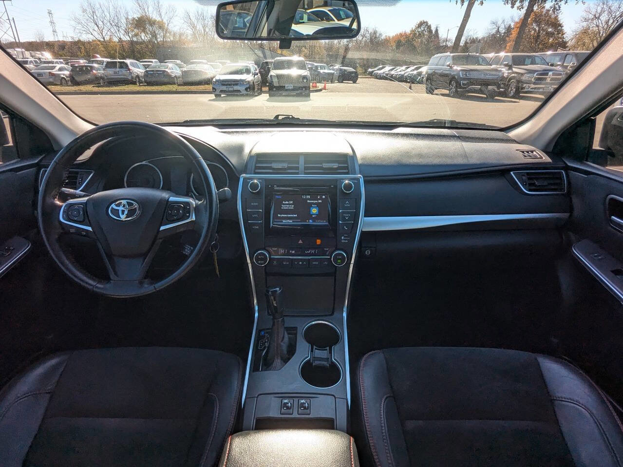 Used 2015 Toyota Camry XSE w/ Moonroof Package image 4