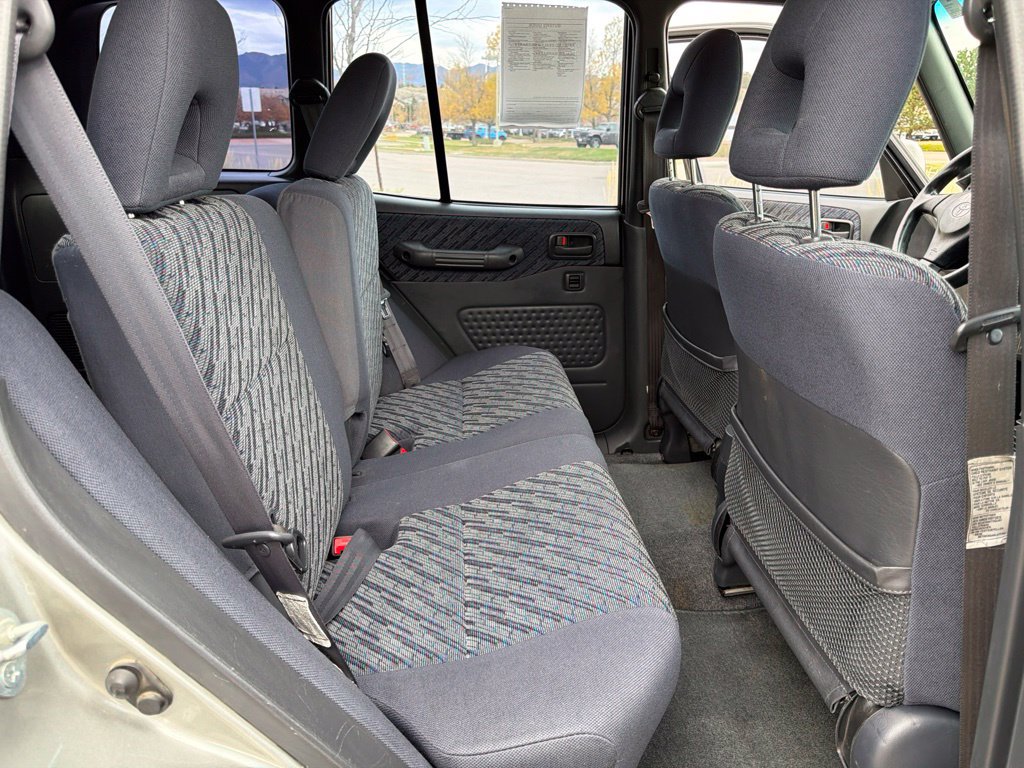 Used 1999 Toyota RAV4 4WD 4-Door image 25
