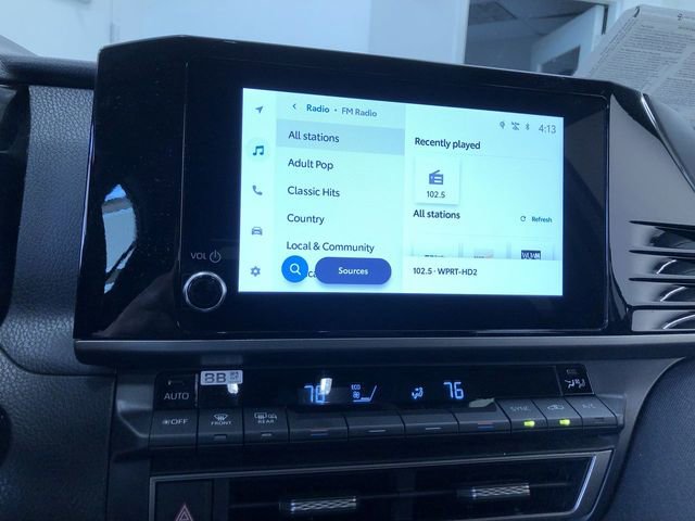 Certified 2026 Toyota Camry LE FWD image 28