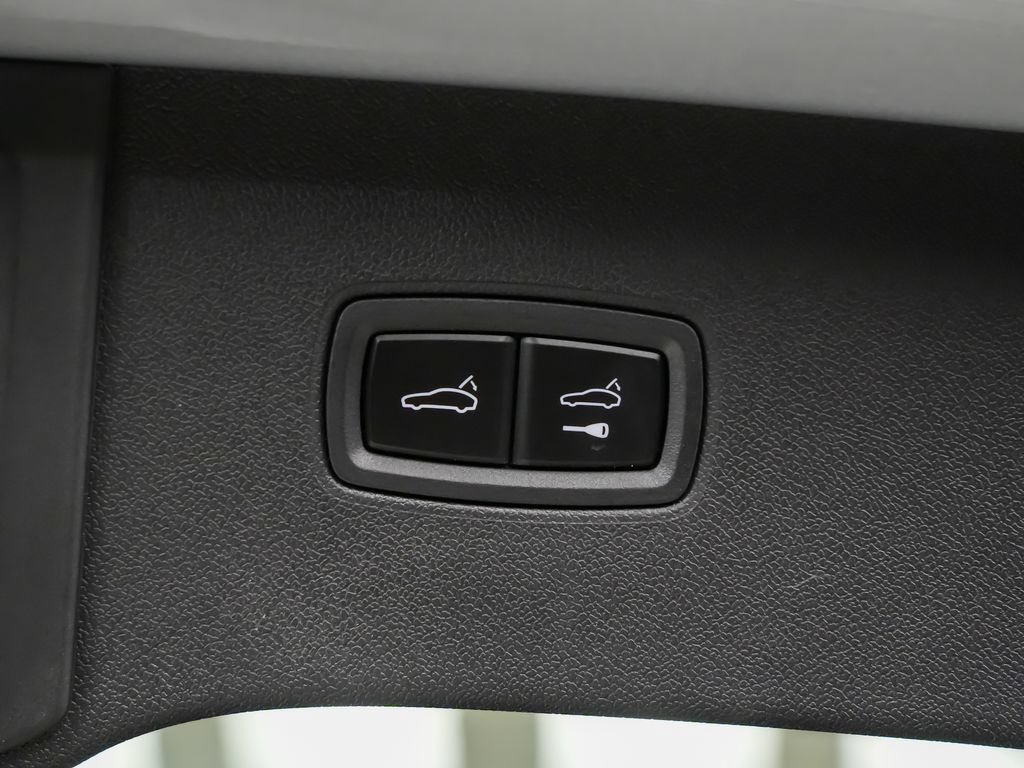 New 2026 Porsche Cayenne AWD/4WD image 14