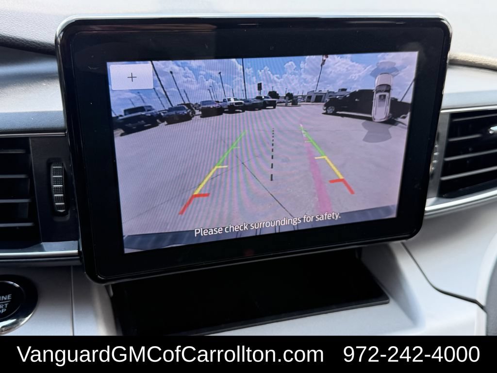 Used 2024 Ford Explorer XLT w/ Equipment Group 202A AWD/4WD image 20