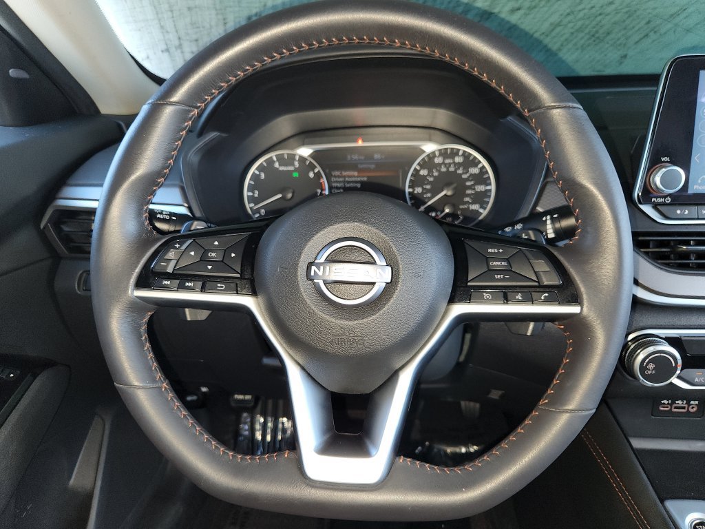 Used 2024 Nissan Altima 2.5 SR FWD image 23