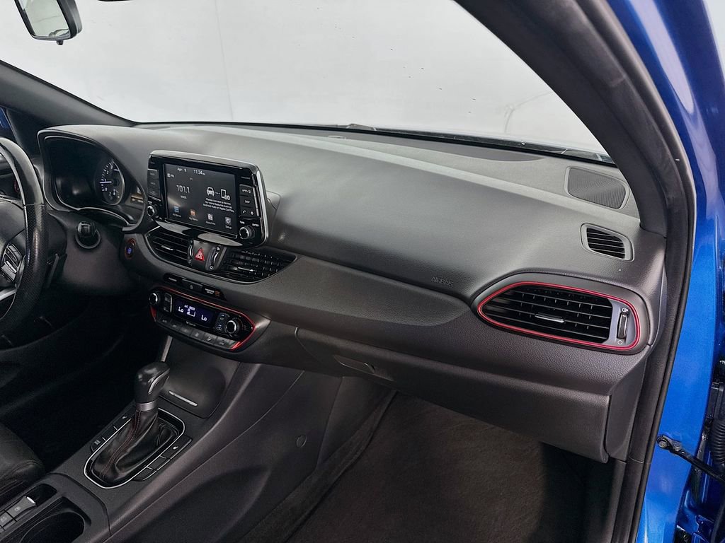 Used 2018 Hyundai Elantra GT Sport image 26