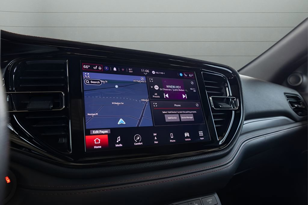 Used 2022 Dodge Durango R/T w/ Blacktop Package AWD/4WD image 22