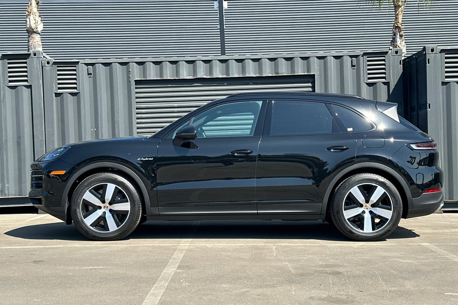 New 2026 Porsche Cayenne E-Hybrid image 2