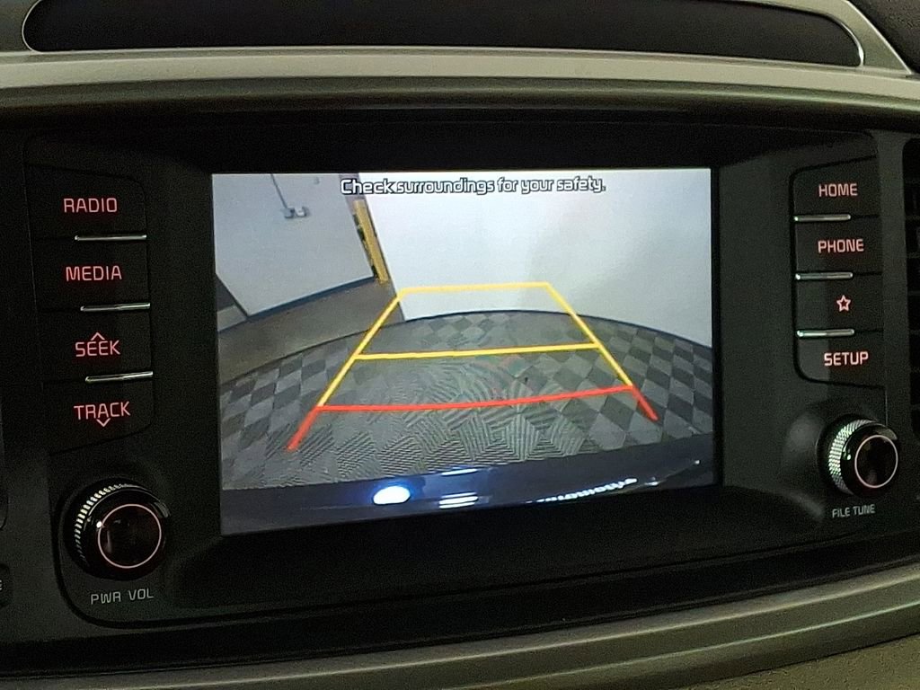 Used 2020 Kia Sorento EX image 4