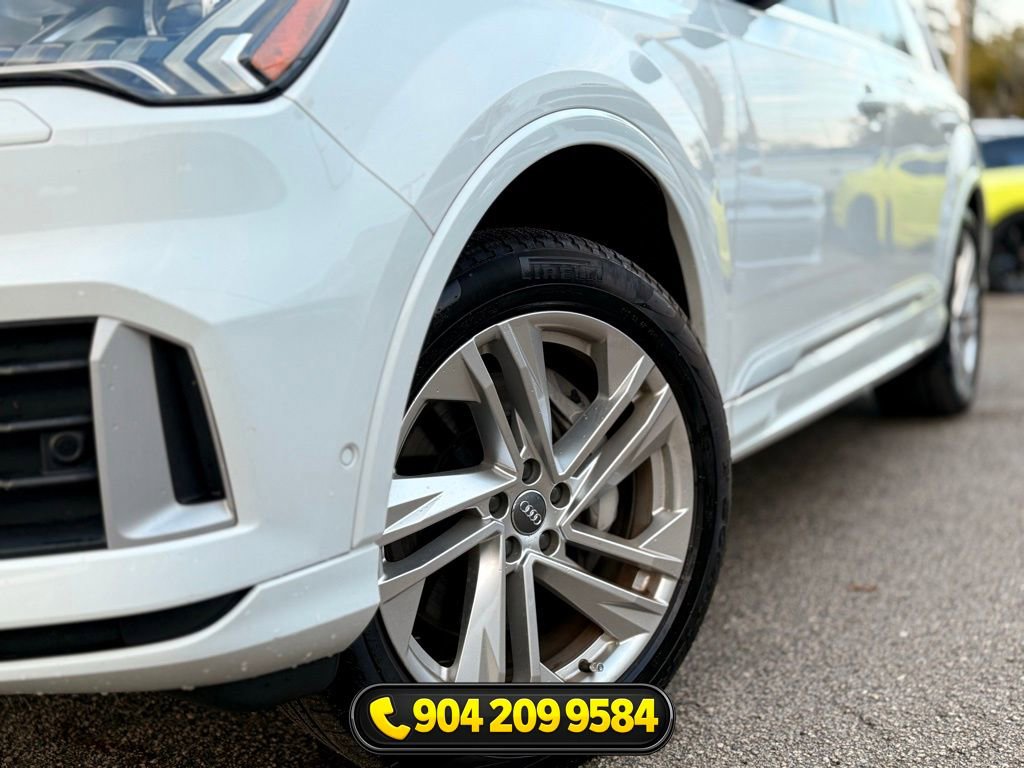 Used 2020 Audi Q7 2.0T Premium Plus w/ Premium Plus Package AWD/4WD image 3
