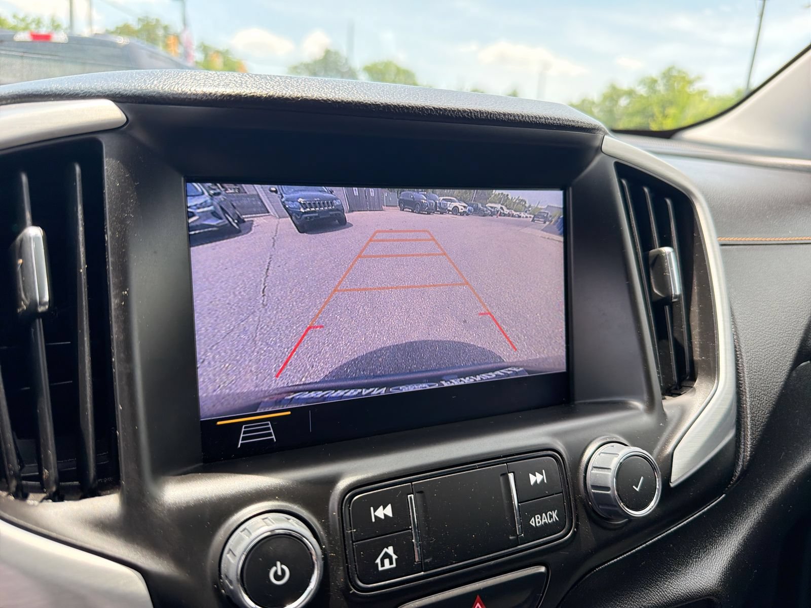 Used 2019 GMC Terrain SLE w/ Driver Convenience Package FWD image 33