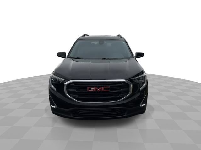 Used 2021 GMC Terrain SLE w/ Driver Convenience Package image 3