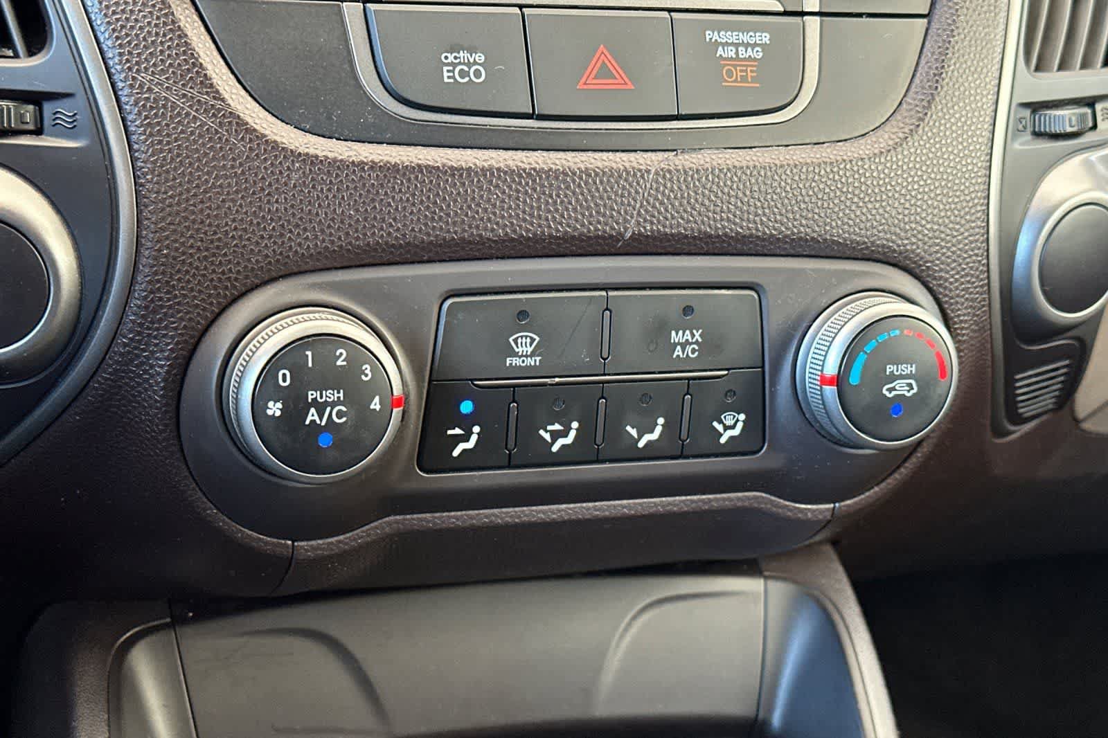 Used 2015 Hyundai Tucson GLS w/ Option Group 02 AWD/4WD image 21