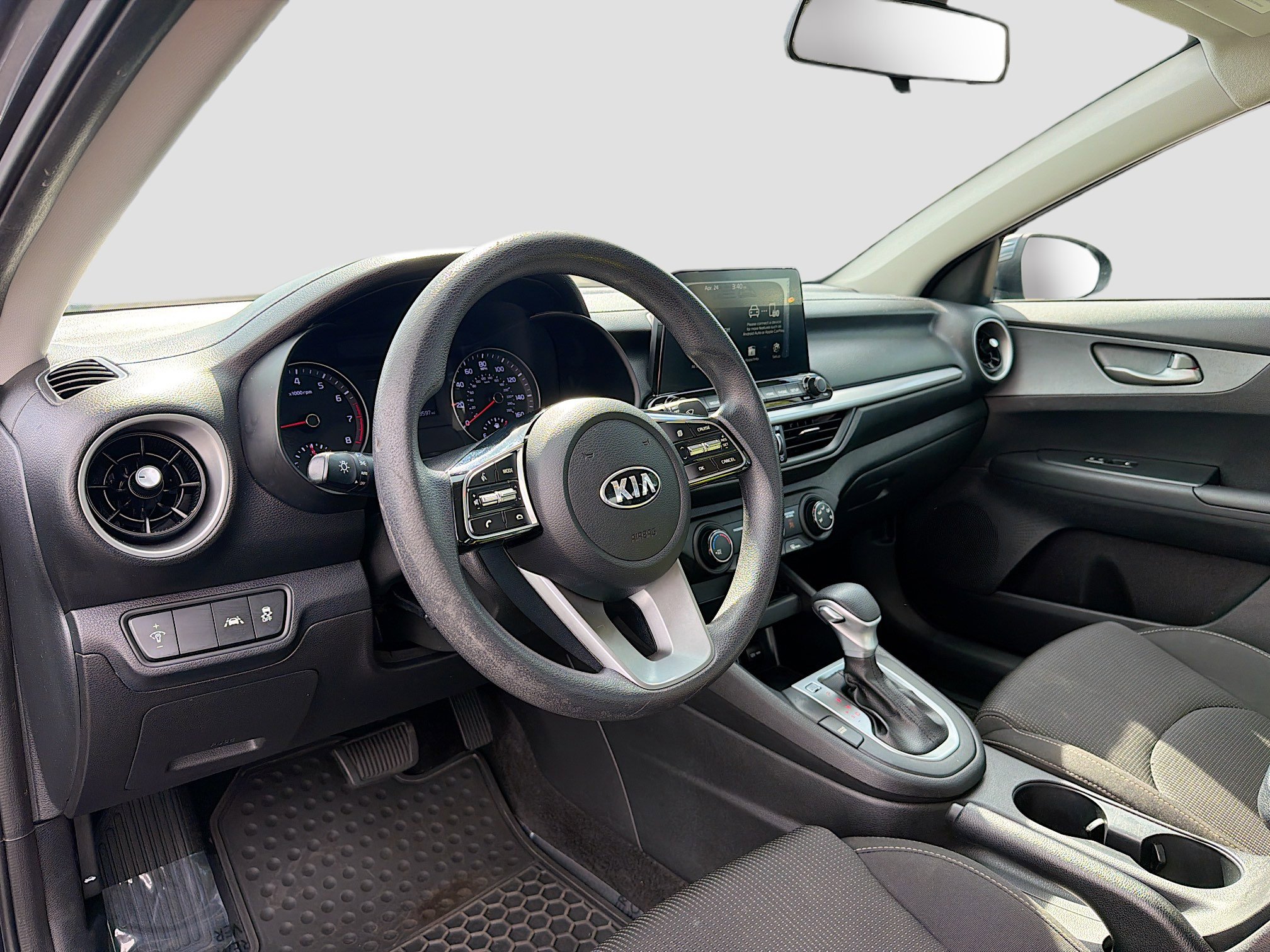 Used 2021 Kia Forte LXS FWD image 4