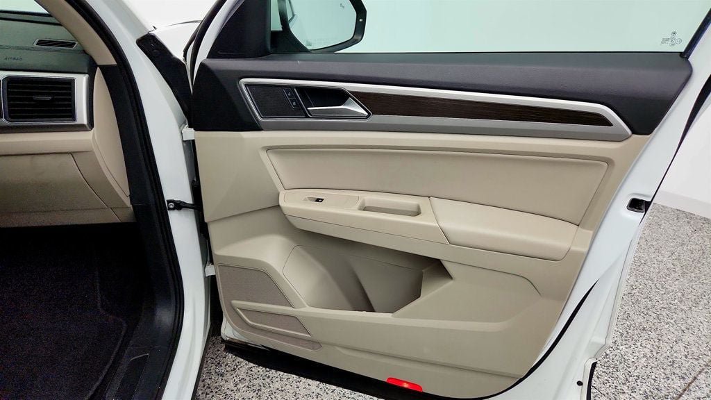 Used 2018 Volkswagen Atlas SE FWD image 26