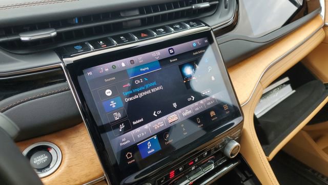 Certified 2022 Jeep Grand Cherokee Summit image 17