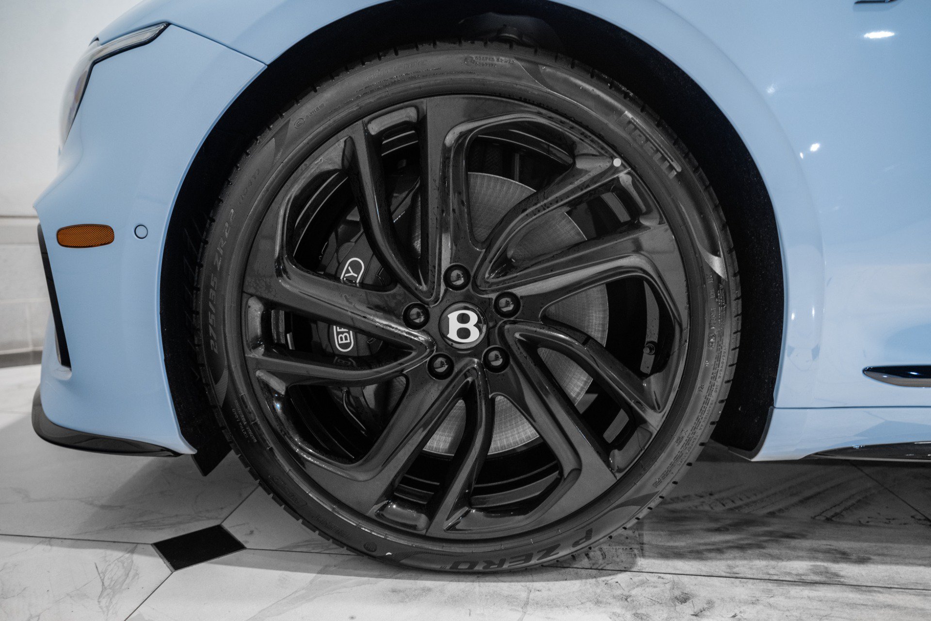 New 2026 Bentley Continental GTC AWD/4WD image 6