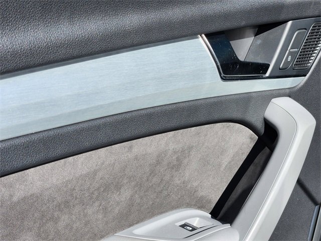 Used 2019 Audi SQ5 Prestige image 15