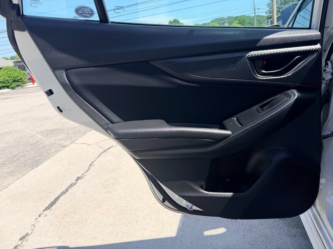 Used 2017 Subaru Impreza 2.0i AWD/4WD image 25