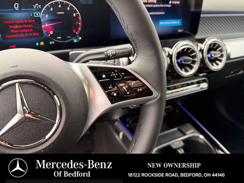 New 2026 Mercedes-Benz GLB 250 4MATIC image 12