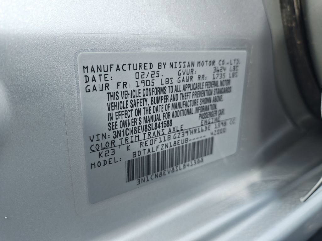 Used 2025 Nissan Versa SV FWD image 25