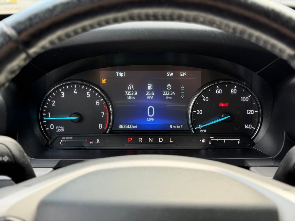 Used 2022 Ford Explorer XLT w/ Equipment Group 202A AWD/4WD image 10