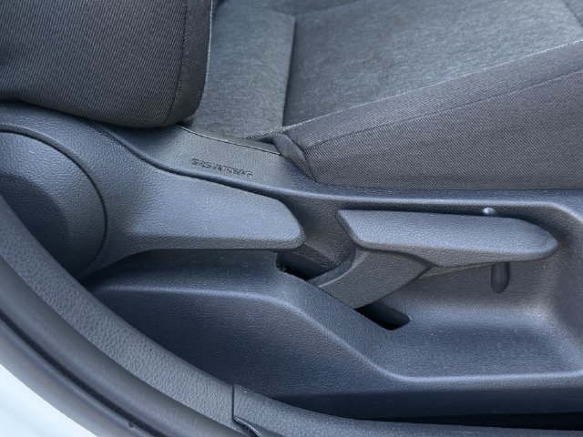 Used 2025 Toyota Camry LE FWD image 31