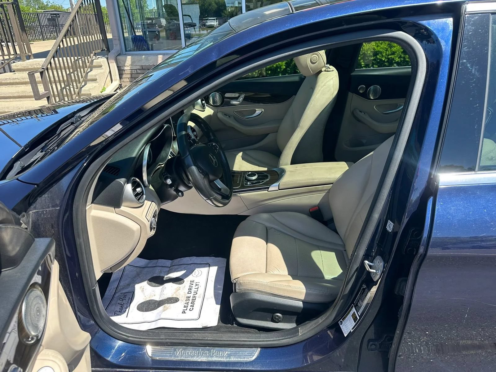 Used 2017 Mercedes-Benz C 300 4MATIC Sedan image 8