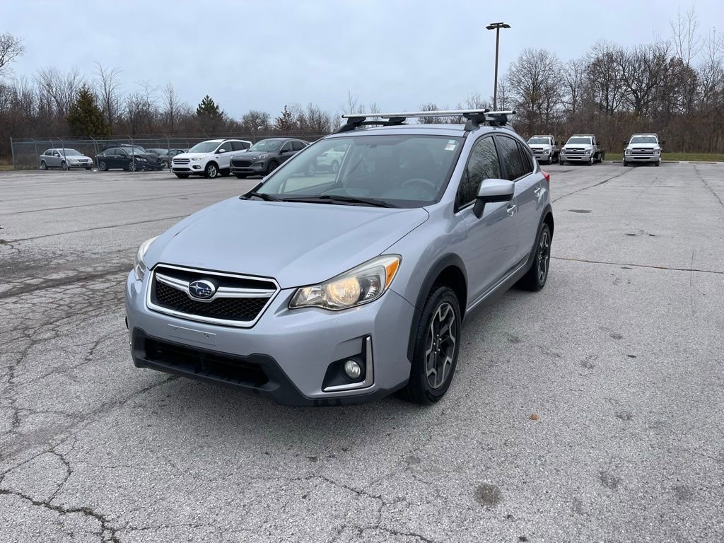 Used 2017 Subaru Crosstrek 2.0i Premium image 1
