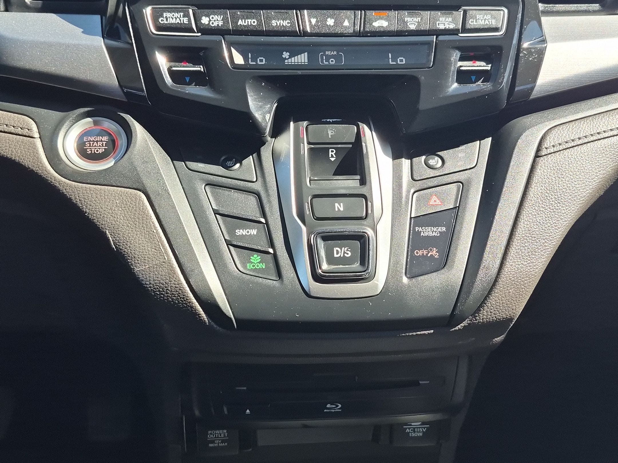 Used 2018 Honda Odyssey EX-L image 25