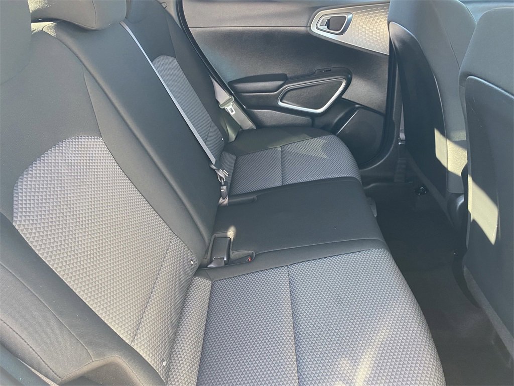 Used 2023 Kia Soul LX w/ Option Group 015 image 16