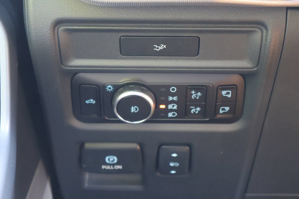 New 2026 Ford F150 Lariat w/ Equipment Group 501A Mid AWD/4WD image 17