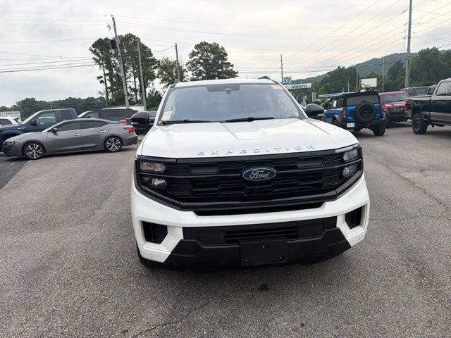 Used 2025 Ford Expedition Active AWD/4WD image 5