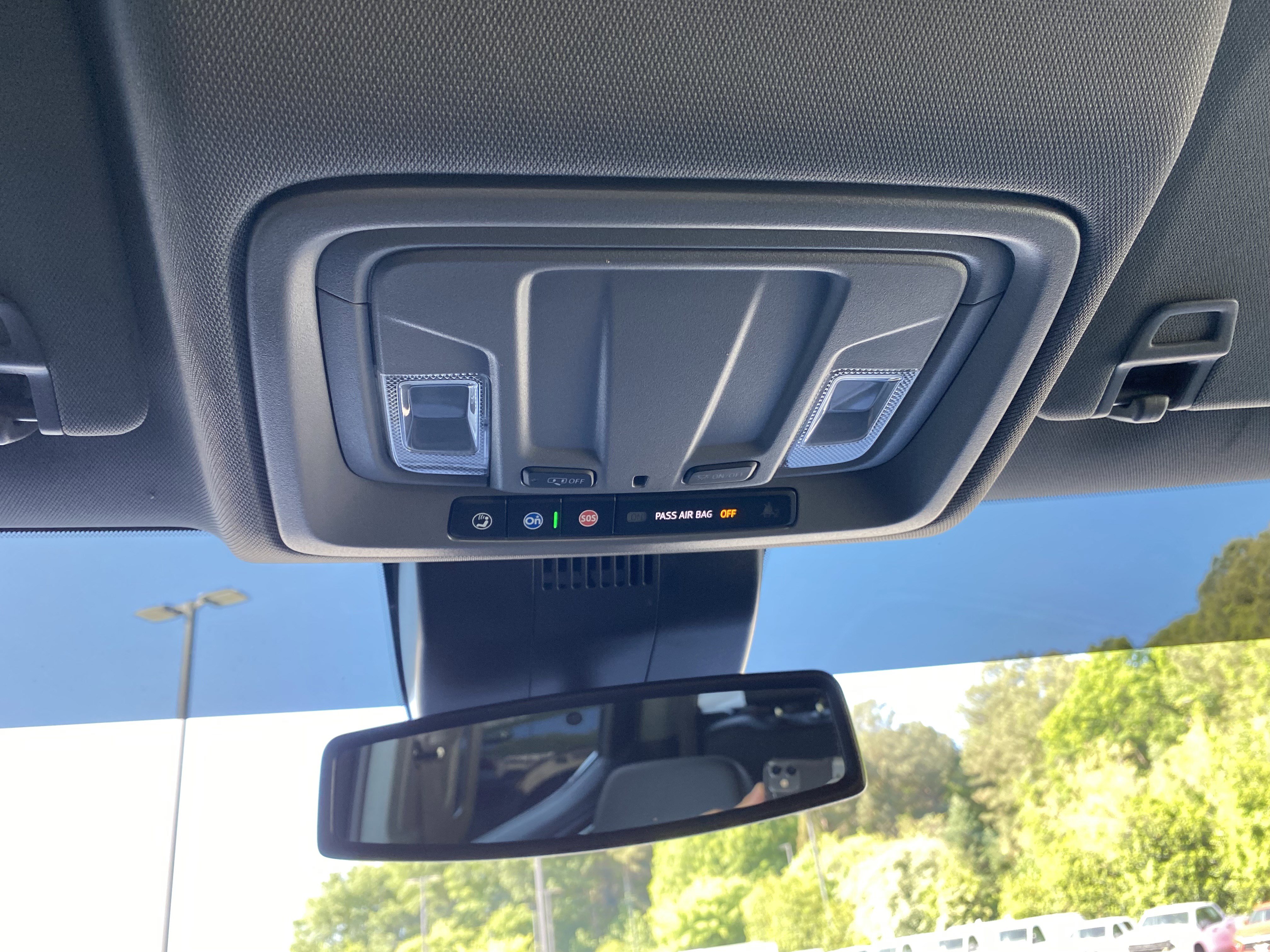 Used 2023 GMC Sierra 1500 SLT w/ SLT Premium Package AWD/4WD image 34