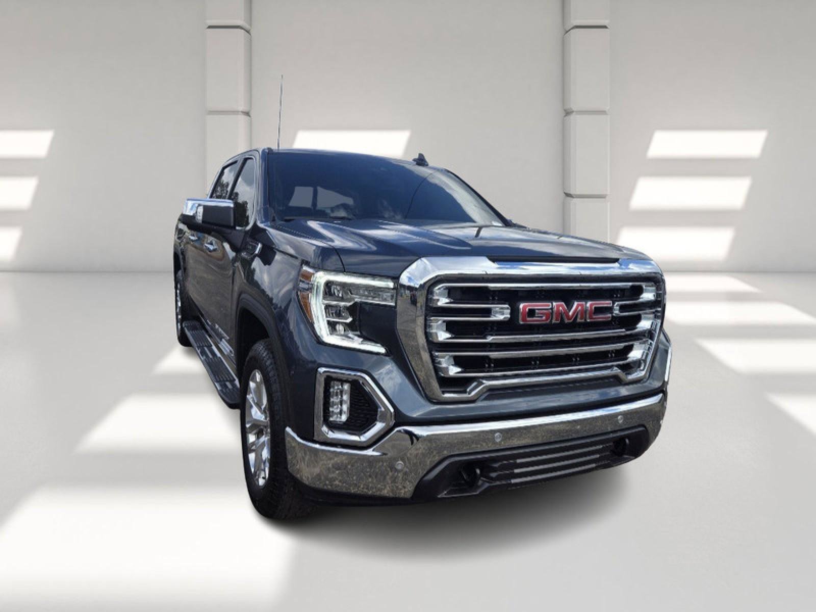 Used 2021 GMC Sierra 1500 SLT w/ SLT Premium Plus Package image 3