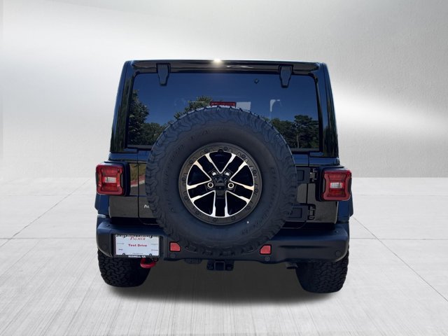 Certified 2025 Jeep Wrangler Unlimited Rubicon AWD/4WD image 7