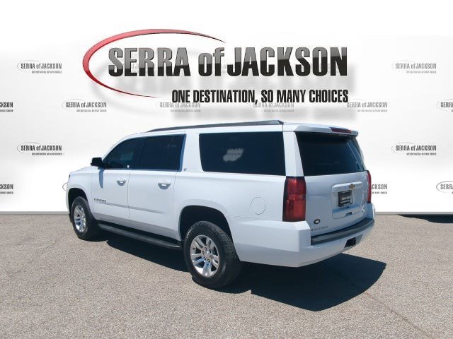 Used 2019 Chevrolet Suburban LT RWD image 6