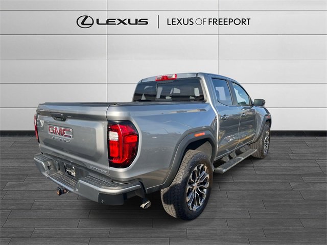 Used 2024 GMC Canyon Denali image 7