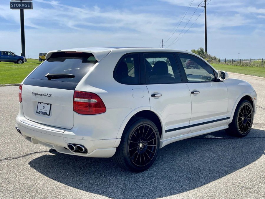 Used 2009 Porsche Cayenne GTS image 6