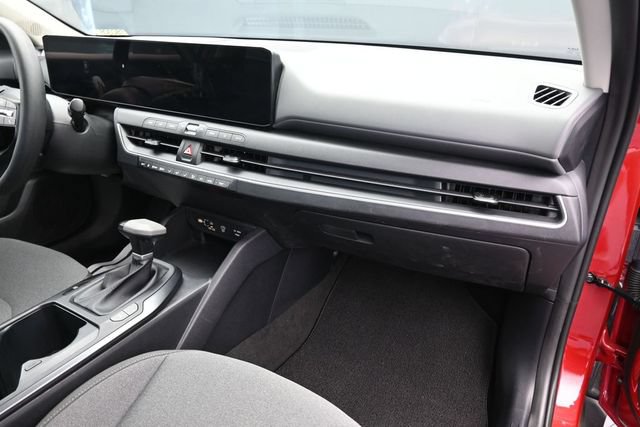 Used 2025 Kia K4 FWD image 33