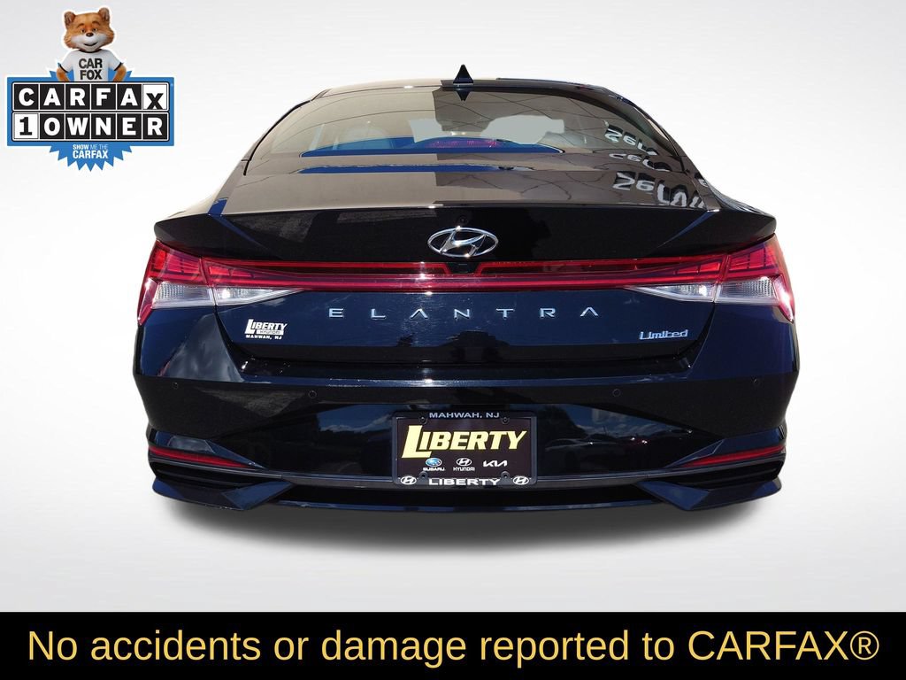 Certified 2023 Hyundai Elantra Limited FWD image 5