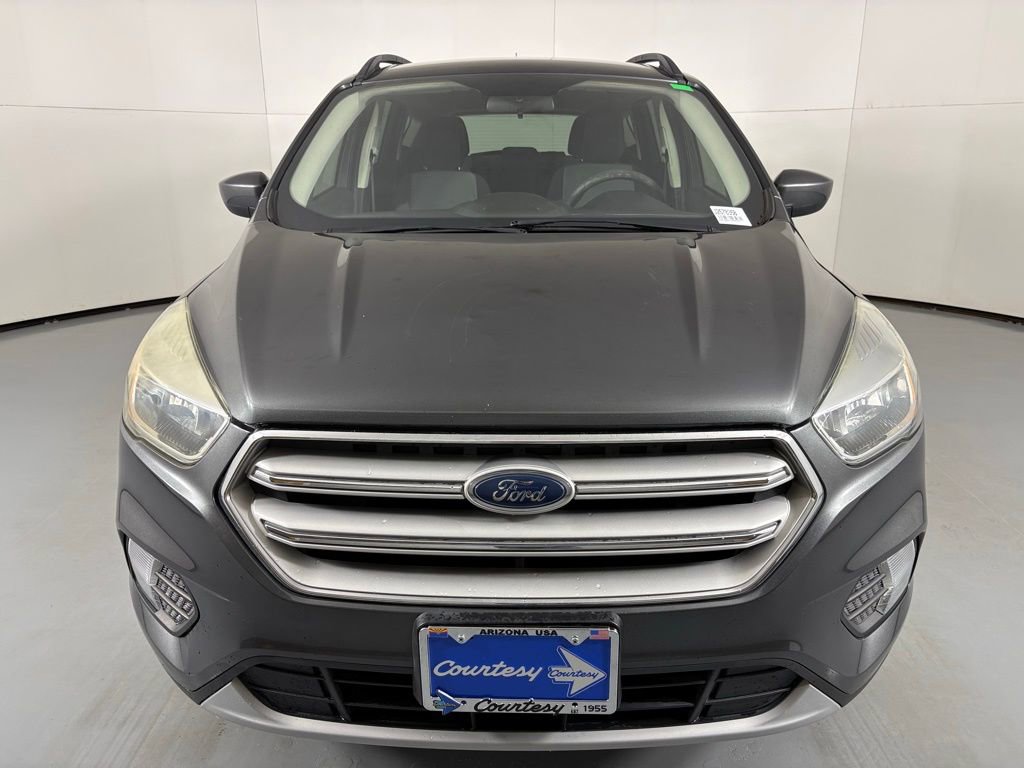 Used 2018 Ford Escape SE image 3