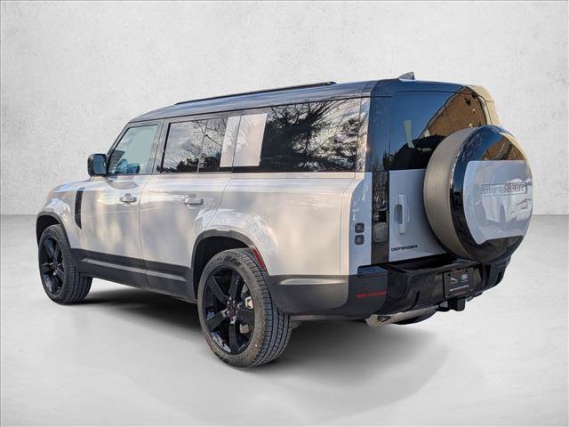 Used 2026 Land Rover Defender 130 S AWD/4WD image 9
