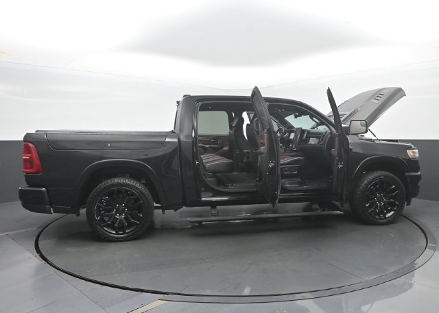 Used 2025 RAM 1500 Limited AWD/4WD image 50