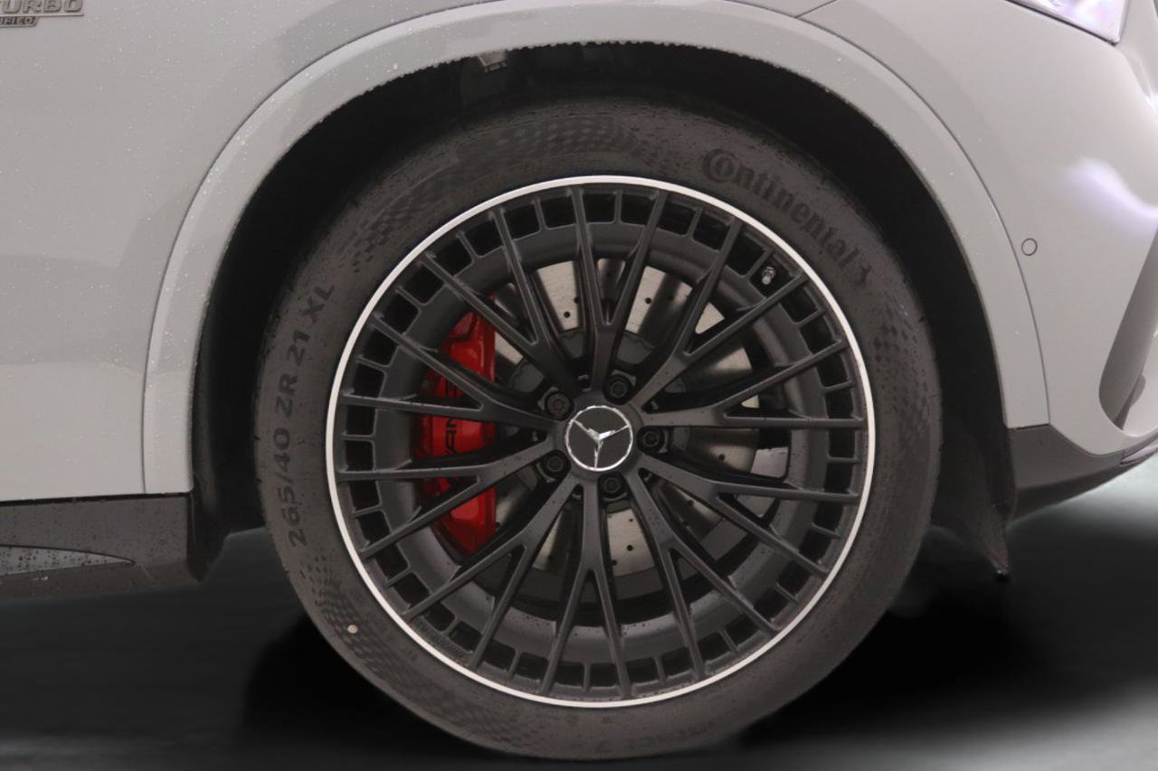 New 2026 Mercedes-Benz GLC 43 AMG 4MATIC image 10