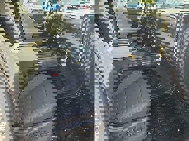 New 2026 GMC Hummer EV SUV image 15